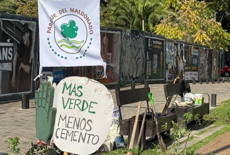 Plantación de especies autóctonas: promotores del Parque del Maldonado por un nuevo bosque urbano